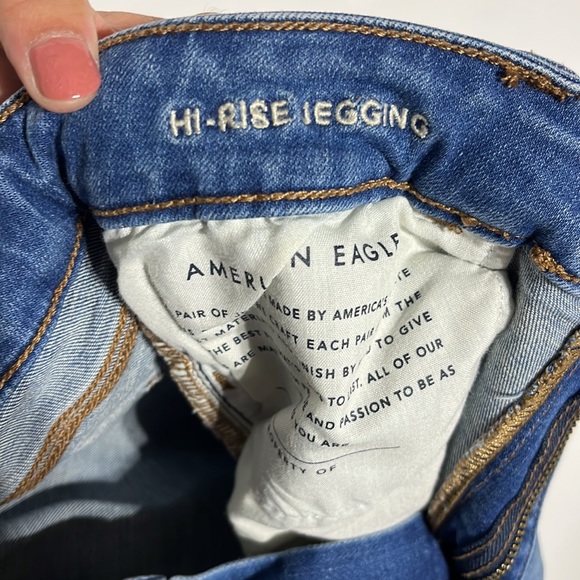 American Eagle Super Stretch Distressed Hi-Rise Denim Jegging Size 8 Short - Picture 10 of 11